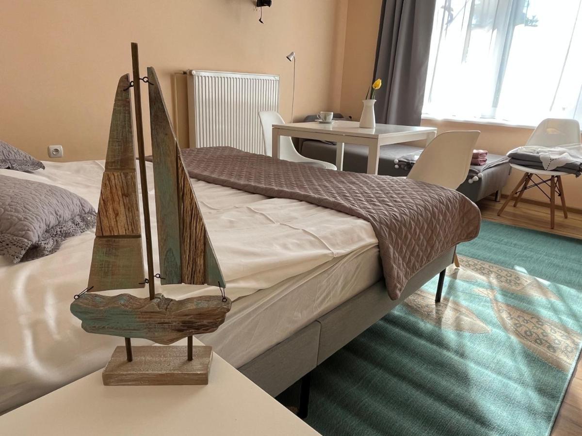 Pensjonat Victoria Hotel Miedzyzdroje Ngoại thất bức ảnh